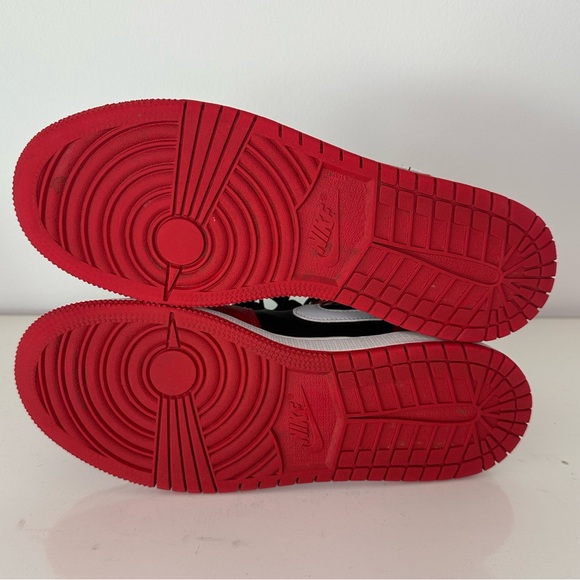 Nike Air Jordan 1 Mid GS Sneakers Black/Gym Red/White Boys Size 7 Youth - Picture 10 of 11